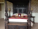 Ash Room
